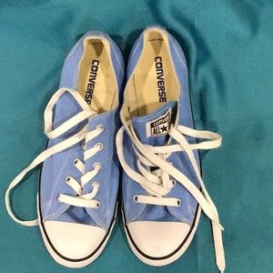 Women’s Size 9 Blue Converse All Stars